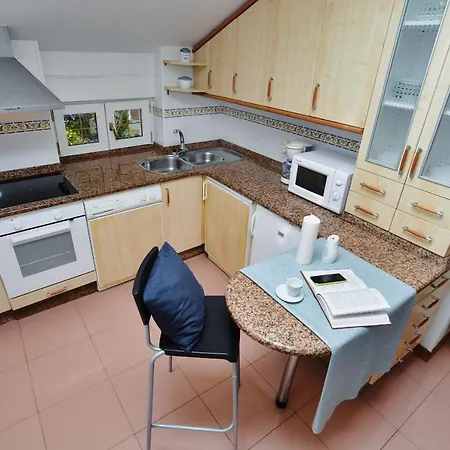 De Pilar - 7000 アルヌエロ